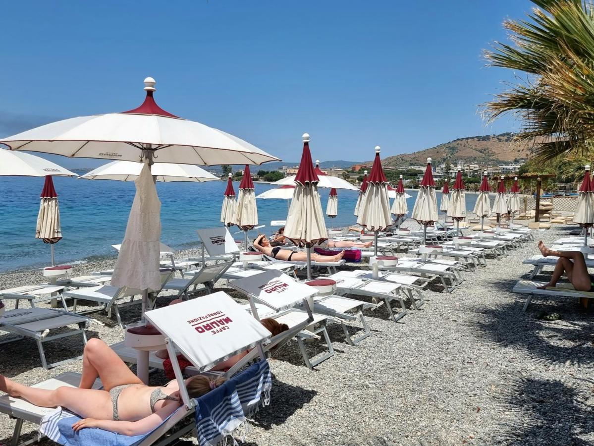 דירות Loft Magna Grecia Reggio Calabria Centro Storico A 3 Minuti A Piedi Dal Mare מראה חיצוני תמונה