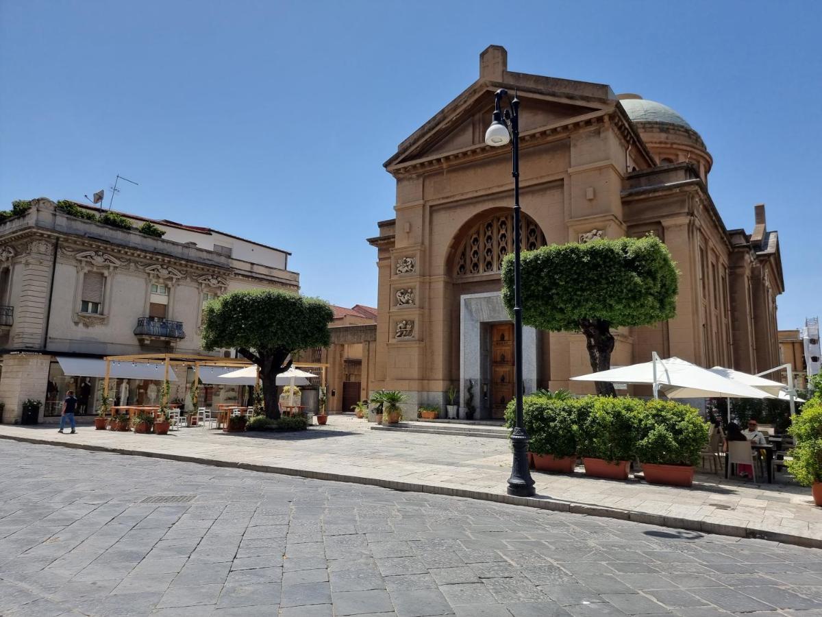 דירות Loft Magna Grecia Reggio Calabria Centro Storico A 3 Minuti A Piedi Dal Mare מראה חיצוני תמונה